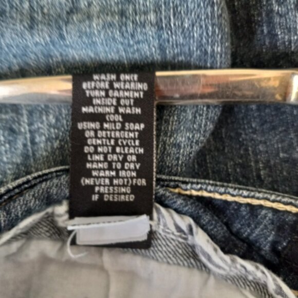 Rue21 Women’s Jeans 11/12 Bootcut Low Rise Embroidered Flap Pocket Stretch Denim - Picture 6 of 13